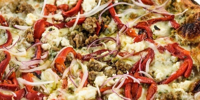 Basic Pesto Pizza