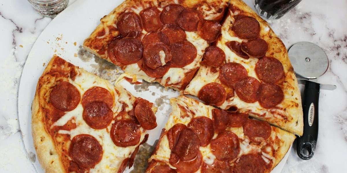 Pizza Mania Catering in Chicago, IL 5777 N Ridge Ave Delivery Menu