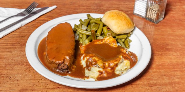 Meatloaf & Mashed Potatoes