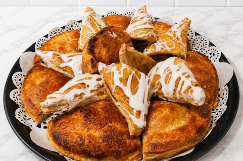 Turnover Tray