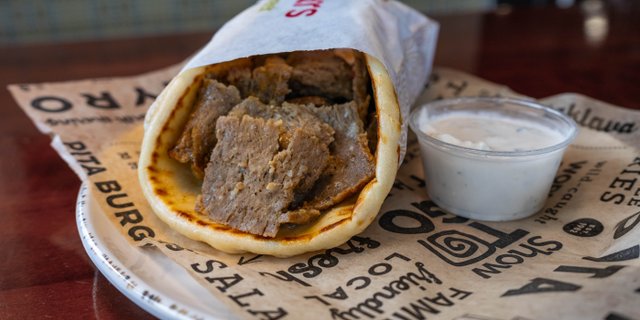 Gyro Pita Boxed Lunch