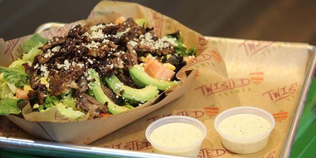 Lupe's Salad