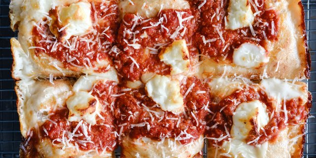 Normcore Pizza