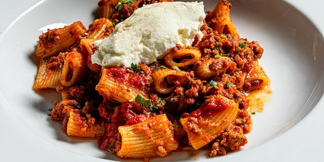 Rigatoni Bolognese
