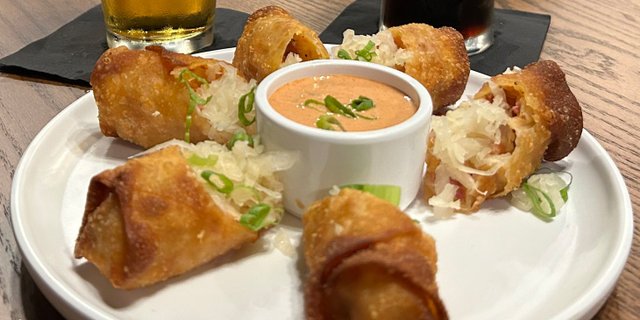 Veggie Wonton Rolls