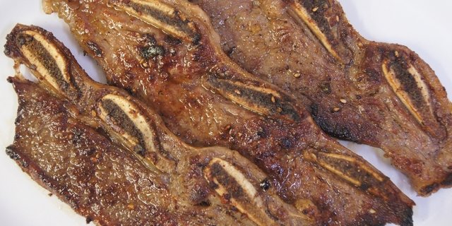 Korean Short Ribs (Kal-Bi)