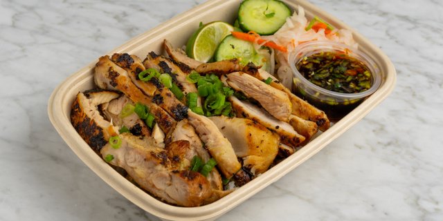 Lemongrass Chicken & Rice Box