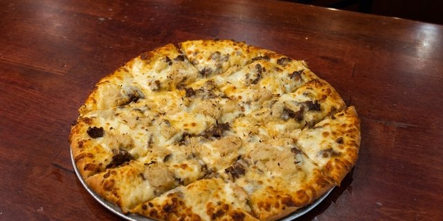 Reuben Pizza