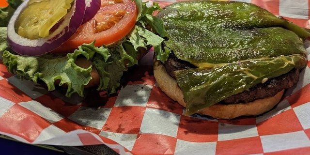 Green Chile Cheeseburger