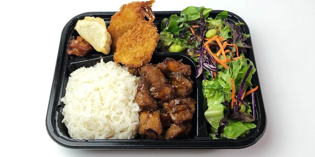 Teriyaki Chicken & Fried Shrimp Box