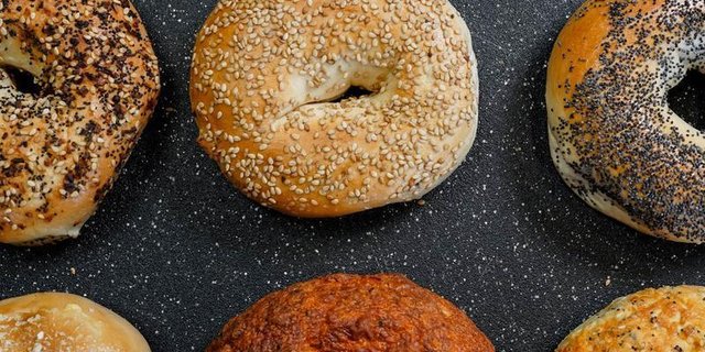 Baker's Dozen