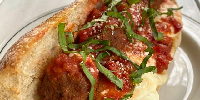 Meatball Parm Hero Tray