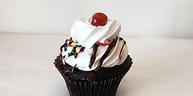 Hot Fudge Sundae Cupcake