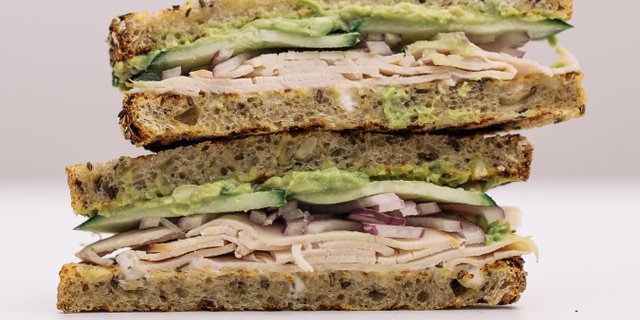 Turkey-Avocado Sandwich