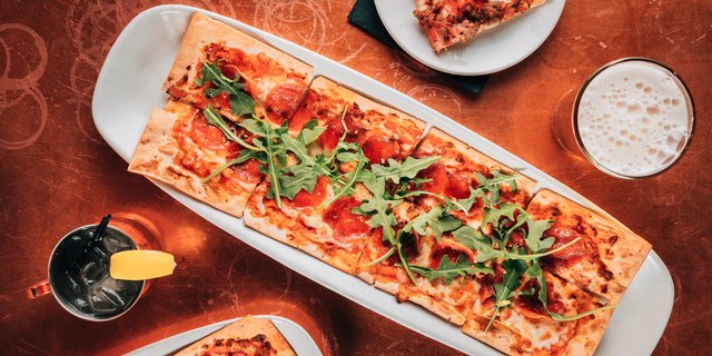 Hot Honey Flatbread Pizza Package