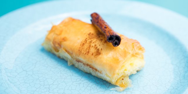 Galagtoboureko (Custard Pastry)