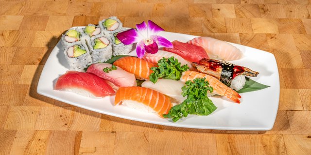 Sushi Super Deluxe