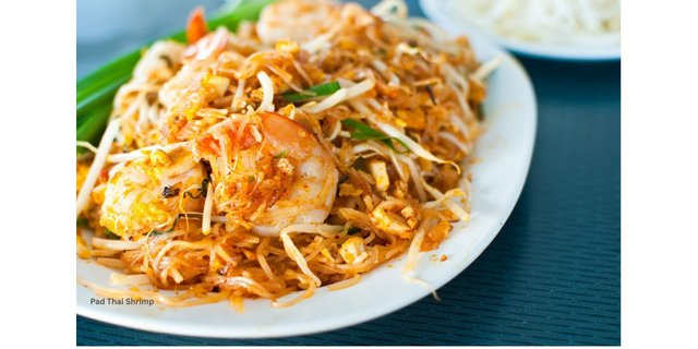 Shrimp Pad Thai Tray