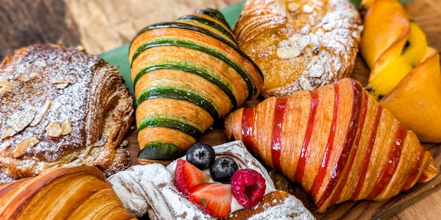 Baker's Choice Gourmet Croissant