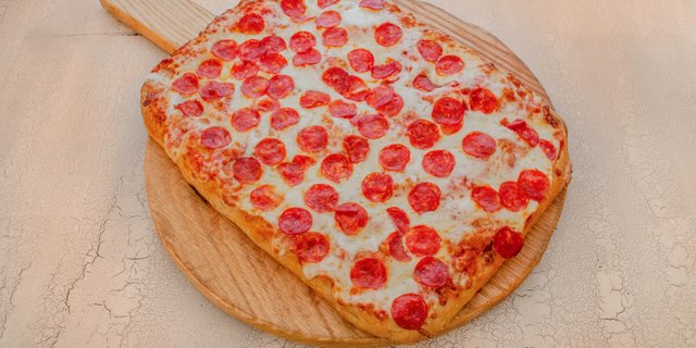 Pizza Diavola Romana