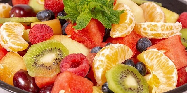 Fresh Fruit Salad Tray