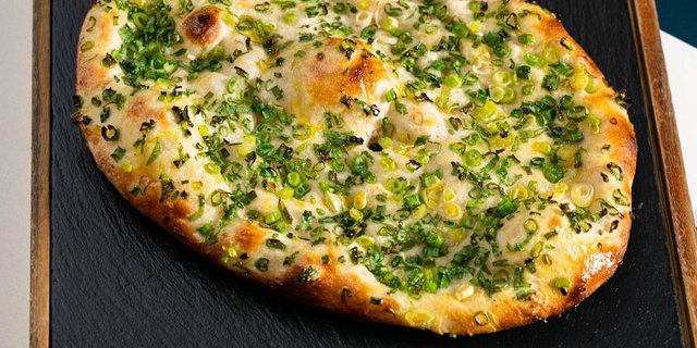 Garlic Naan