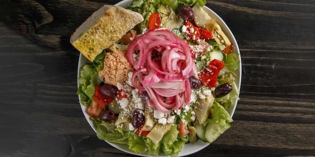 Mediterranean Salad