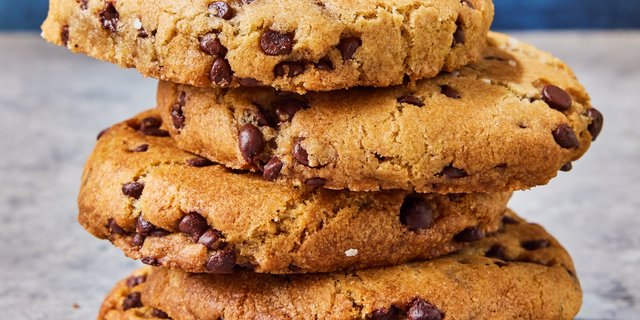 Vegan Chocolate Chip Cookie