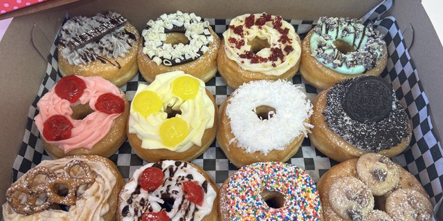 Dozen Donuts