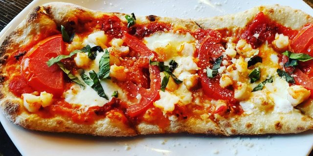 Margherita Flatbread