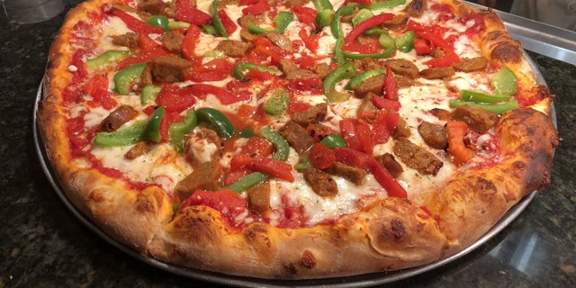 Mama's Favorite Pizza
