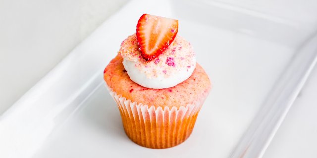 Strawberry Shortcake Cupcake