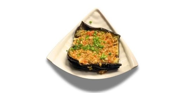 Garlic Charcoal-Grilled Eggplant