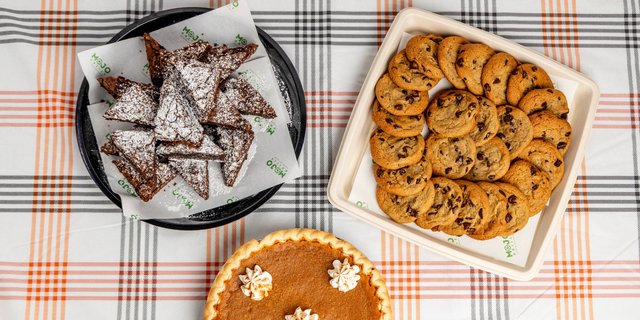 Chocolate Chip Cookie Platter
