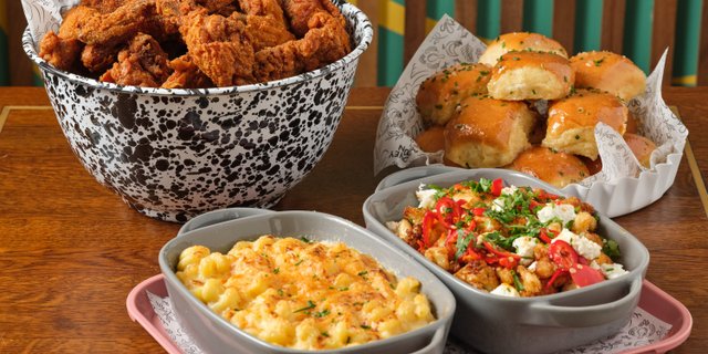 Honeymoon Family Feast