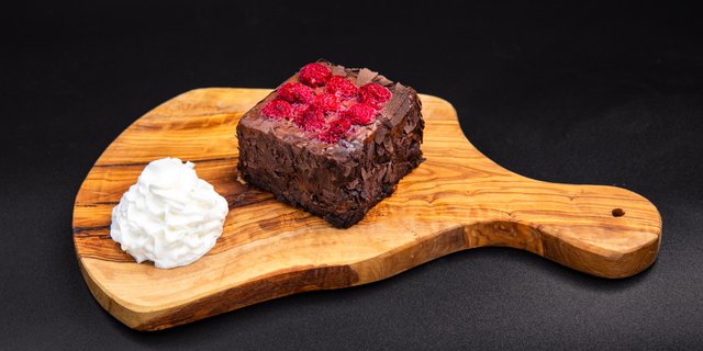 Raspberry Chocolate Cake