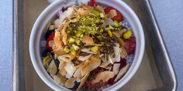 Chia Pudding w/ Coconut