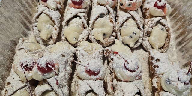 Cannoli