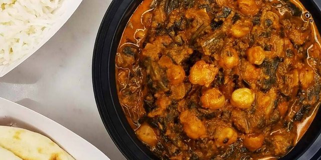 Saag Channa Curry