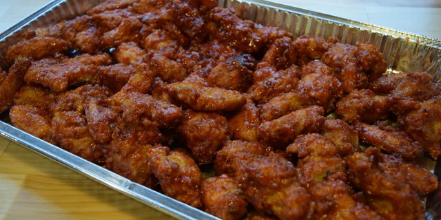 Spicy Chicken Wings Tray