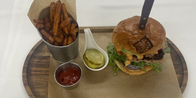 Avocado Turkey Burger