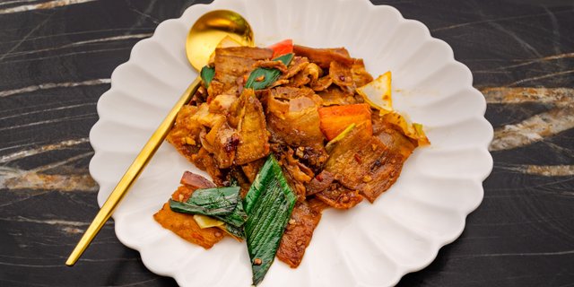 Twice Cooked Pork Tray