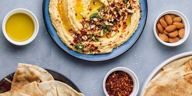 Hummus And Pita Platter