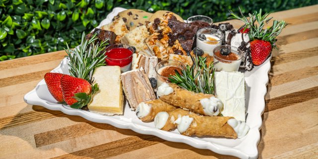 Dolce Tray