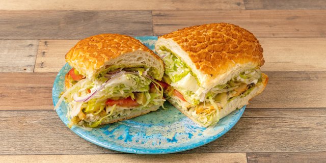 Chicken Pesto Avocado Sandwich Box Lunch