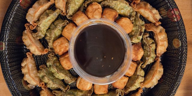 Small Mixed Sampler