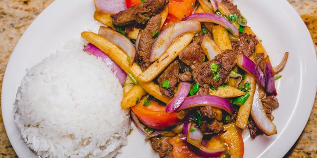 Lomo Saltado