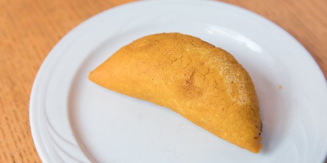 10 Corn Flour Empanadas