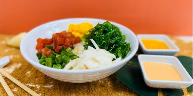 Nani Kani Poke Bowl