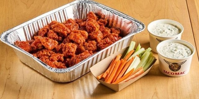 100 Boneless Wings